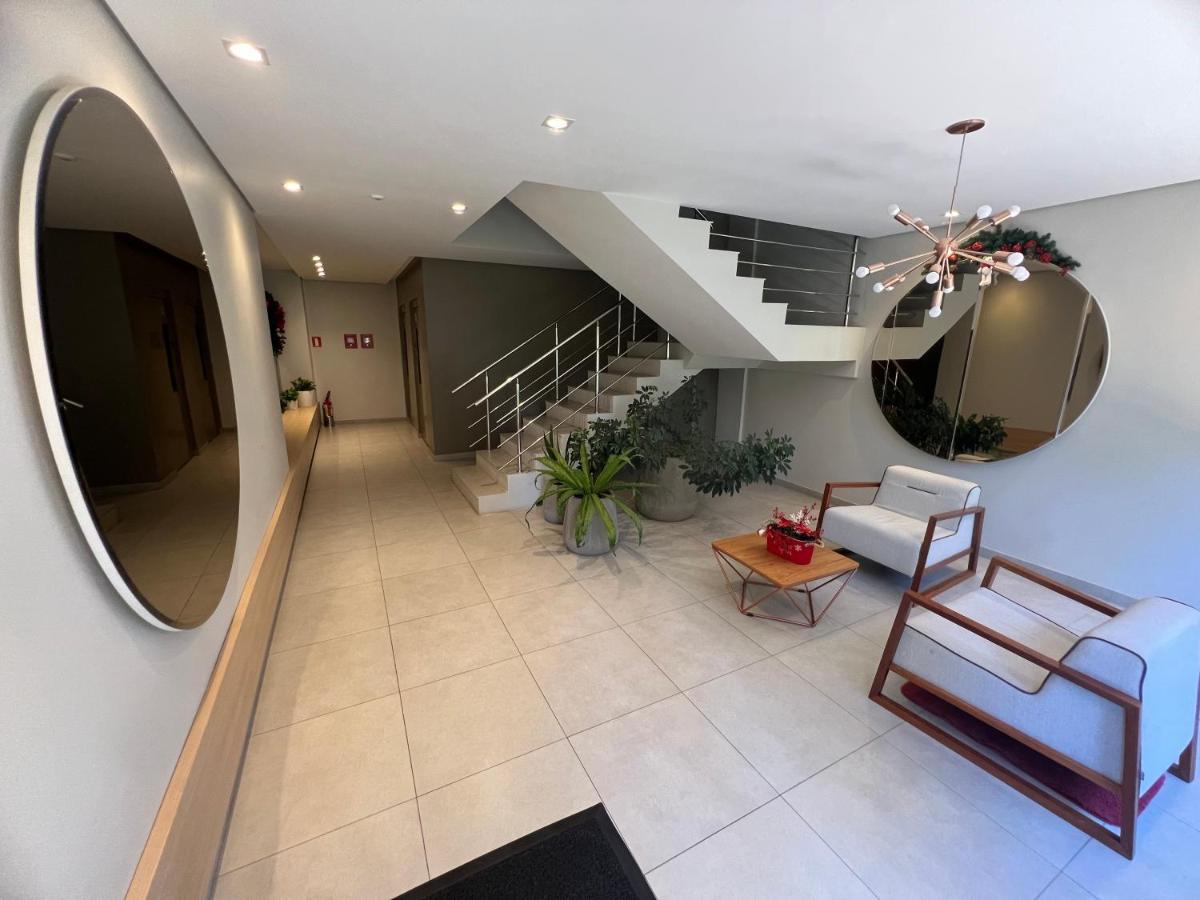 Amplo Apartamento A 200M Da Rua Coberta Apartment Gramado Exterior photo